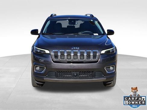 Used 2022 Jeep Cherokee Limited image 2