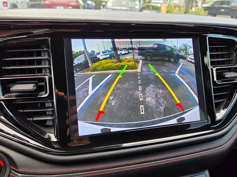 Certified 2024 Dodge Durango GT RWD image 27