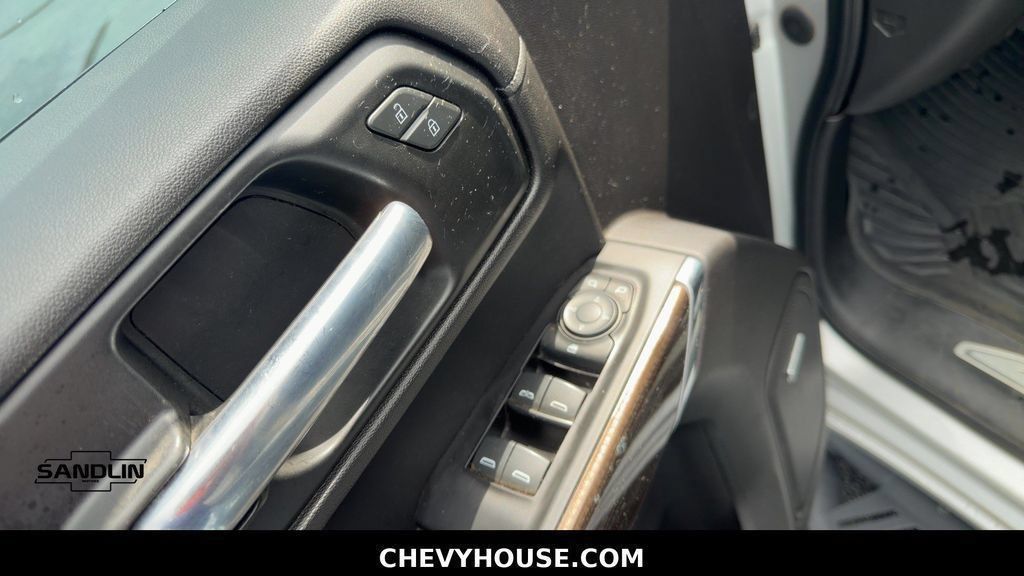 Certified 2020 Chevrolet Silverado 1500 RST AWD/4WD image 11