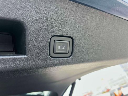 New 2026 GMC Acadia Denali w/ Super Cruise Package image 19