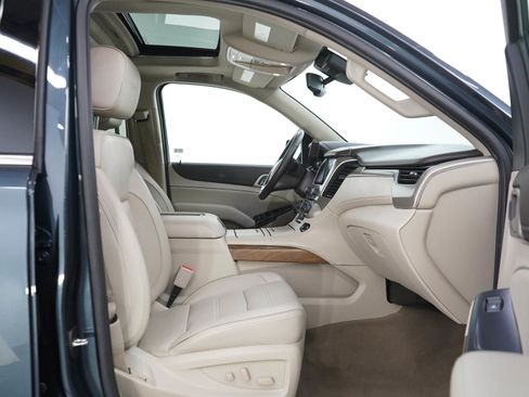 Used 2020 GMC Yukon Denali w/ Open Road Package AWD/4WD image 11