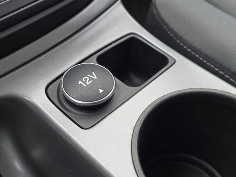 Used 2015 Ford Escape SE image 26