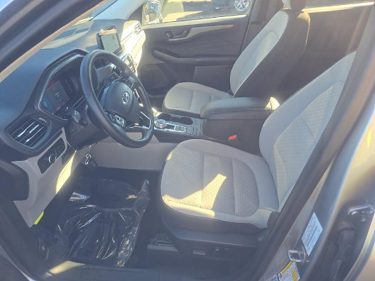 Used 2023 Ford Escape Active AWD/4WD image 7