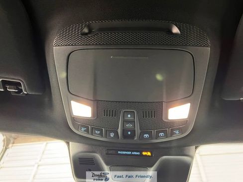 Used 2023 Ford Expedition Limited image 52