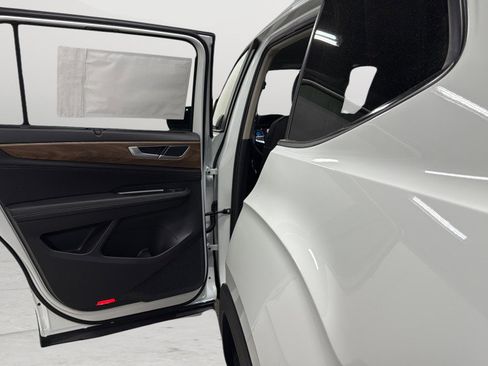New 2026 Volkswagen Atlas SE AWD/4WD image 30