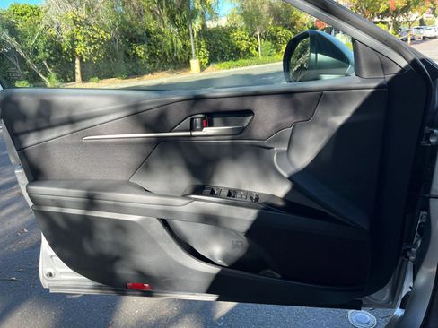 Used 2025 Toyota Camry LE image 20