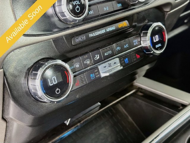 Used 2022 Ford F350 Lariat AWD/4WD image 16