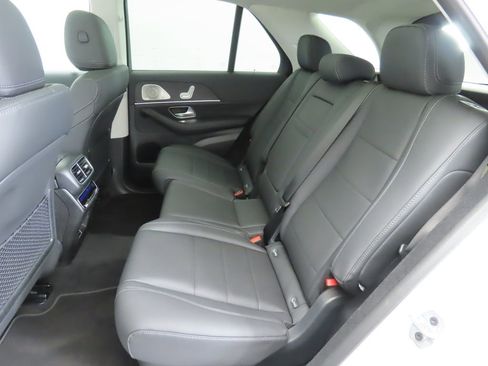 New 2026 Mercedes-Benz GLE 450 4MATIC image 21