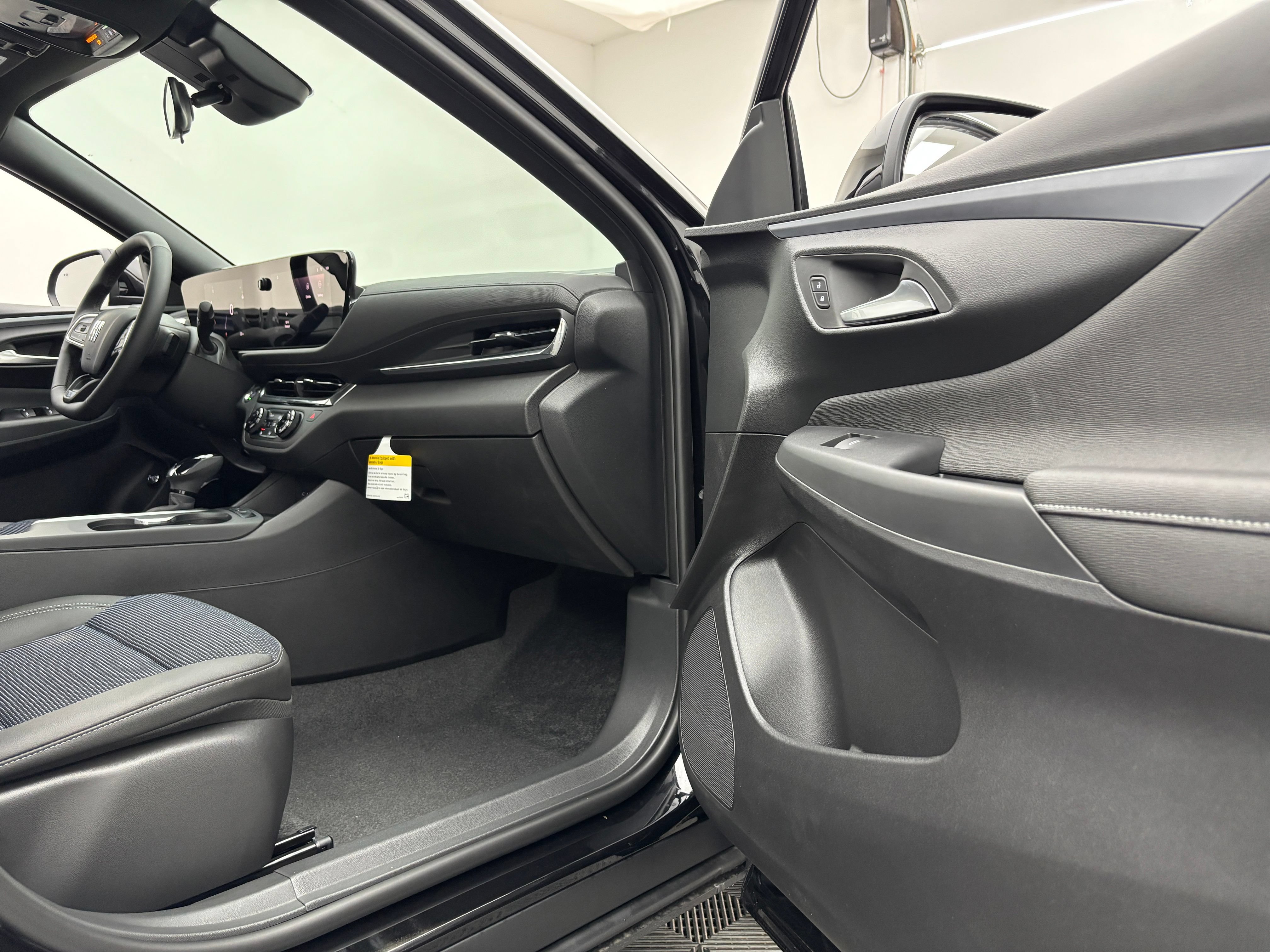 New 2026 Buick Envista Sport Touring w/ Convenience I Package FWD image 30