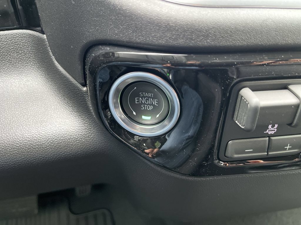 New 2026 GMC Sierra 1500 Elevation AWD/4WD image 17