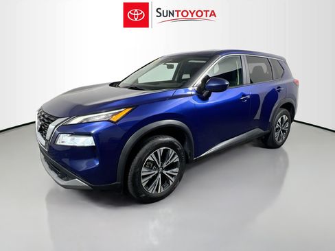Used 2023 Nissan Rogue SV FWD image 9