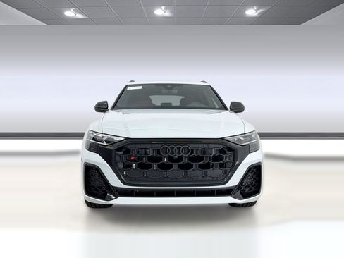Used 2026 Audi SQ8 Premium Plus AWD/4WD image 6