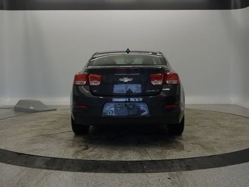 Used 2014 Chevrolet Malibu LT w/ Power Convenience Package image 7