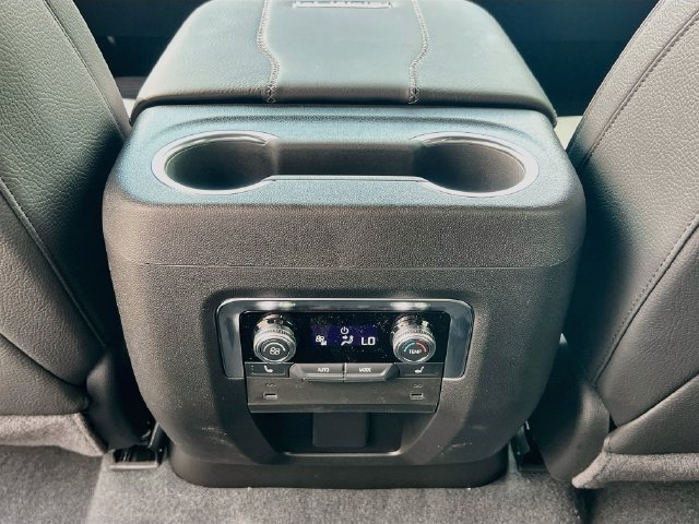 New 2027 GMC Yukon Denali w/ Sun & Power Step Package RWD image 18