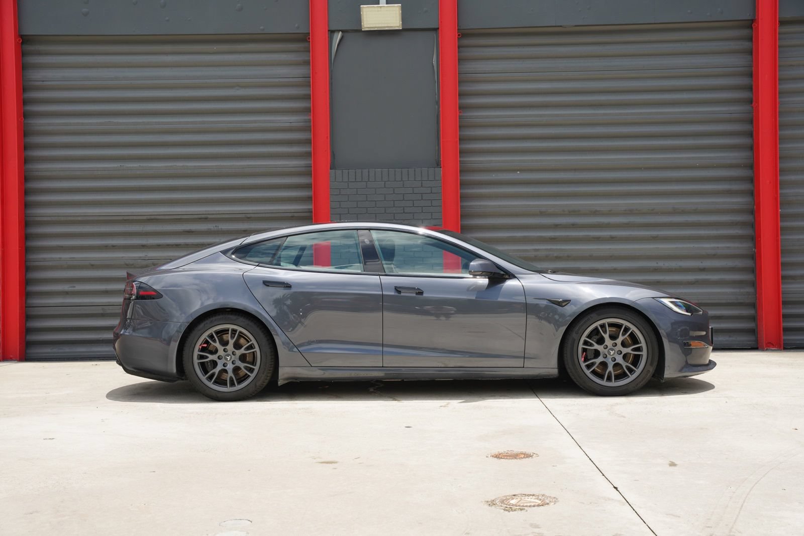 Used 2023 Tesla Model S AWD/4WD image 3