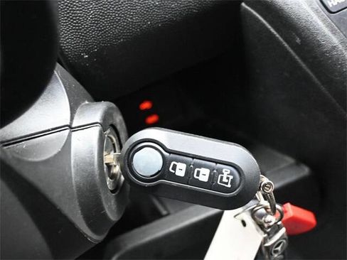 Used 2016 RAM ProMaster 2500 w/ Interior Convenience Group image 20