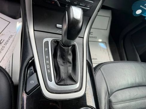Used 2016 Ford Edge SEL w/ Equipment Group 201A AWD/4WD image 21