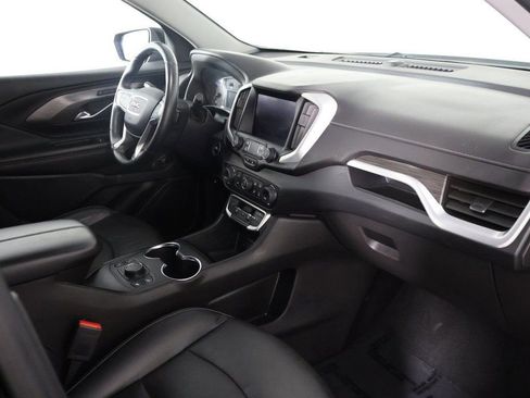 Used 2023 GMC Terrain SLT image 28