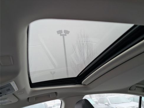 Used 2022 Lexus ES 350 w/ Premium Package image 18