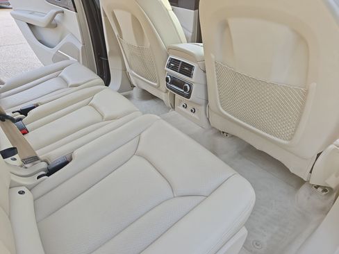 Used 2018 Audi Q7 3.0T Premium Plus w/ Premium Plus Package image 11