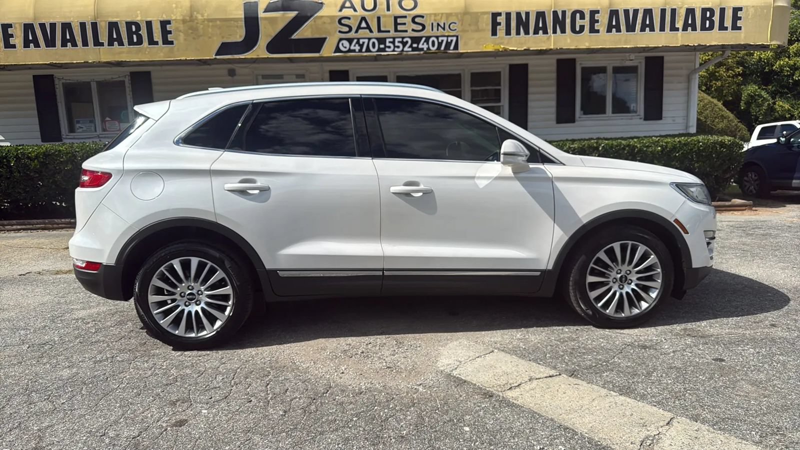 Used 2017 Lincoln MKC Reserve FWD image 8