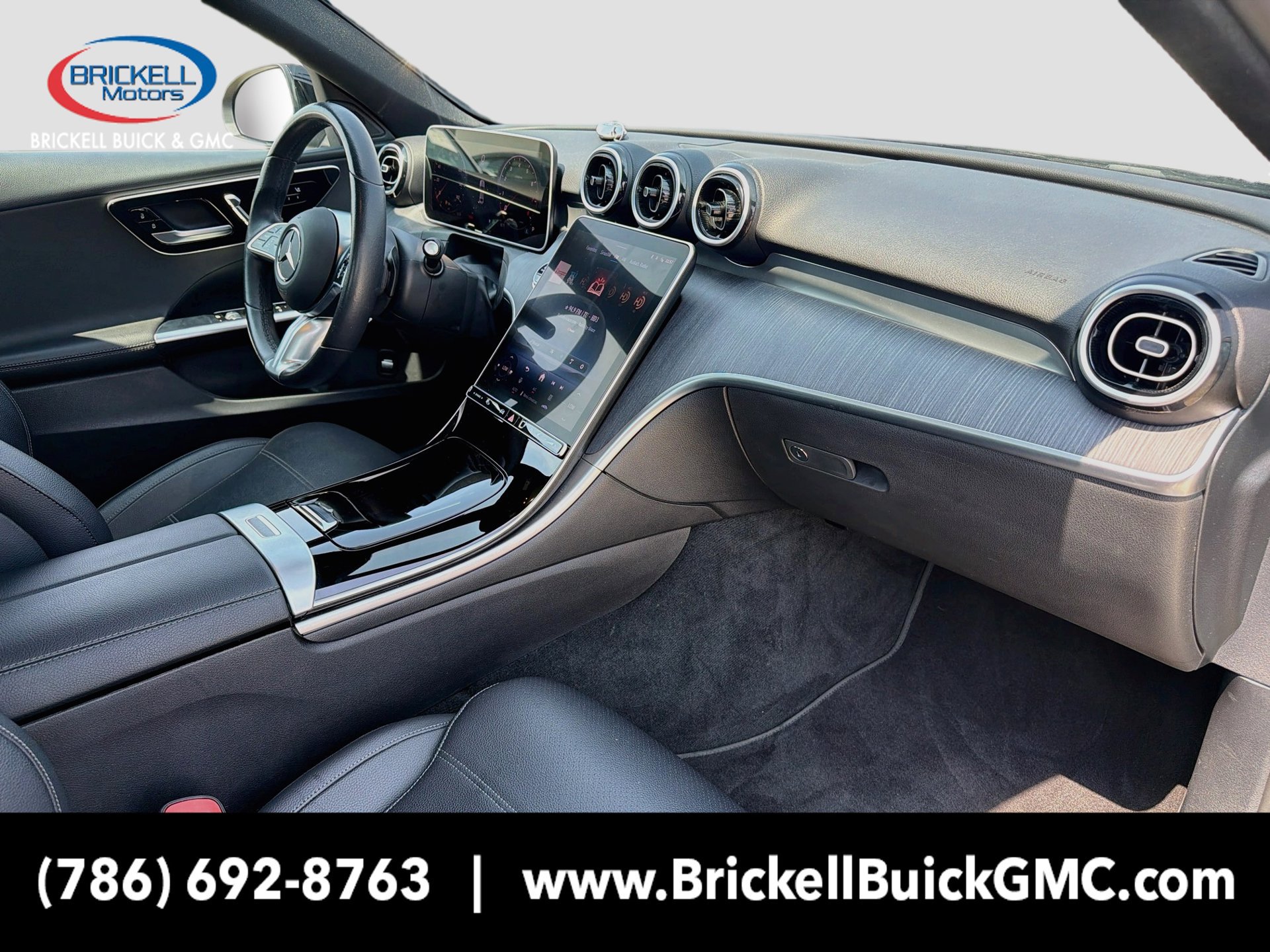 Used 2025 Mercedes-Benz C 300 Sedan image 14