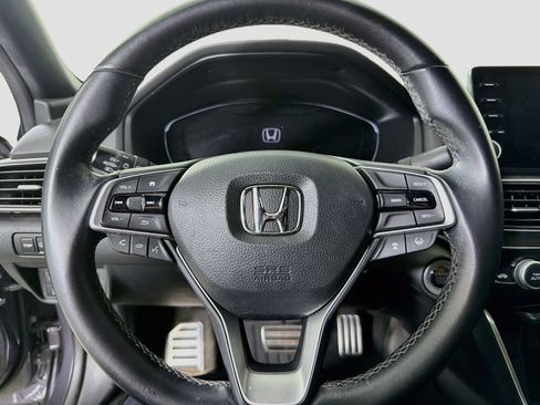 Used 2019 Honda Accord Sport image 14