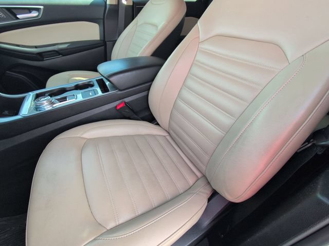 Used 2023 Ford Edge SEL AWD/4WD image 12