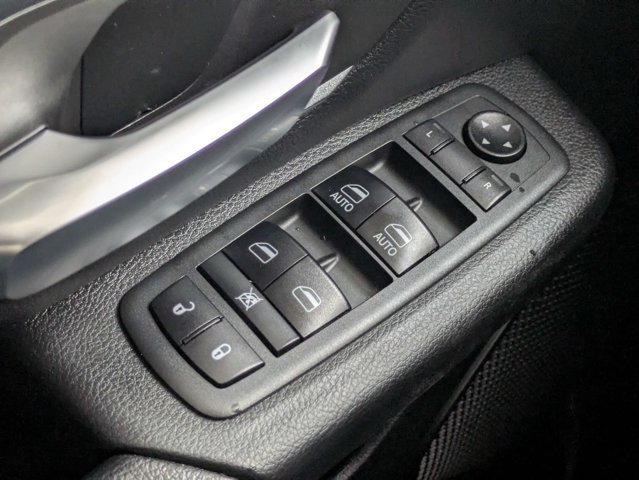 Used 2019 RAM 1500 Big Horn RWD image 21