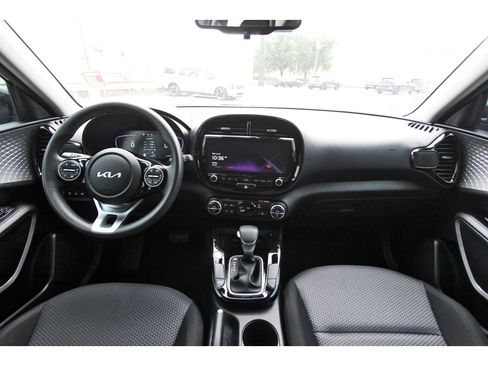 Certified 2023 Kia Soul S FWD image 11