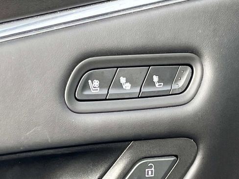 Certified 2023 Cadillac Escalade Sport Platinum image 27