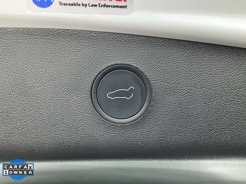 Used 2021 Tesla Model 3 Standard Range Plus image 9