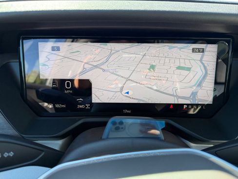 New 2026 GMC Acadia Denali w/ Super Cruise Package image 11