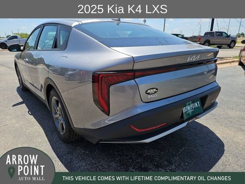 Used 2025 Kia K4 FWD image 9