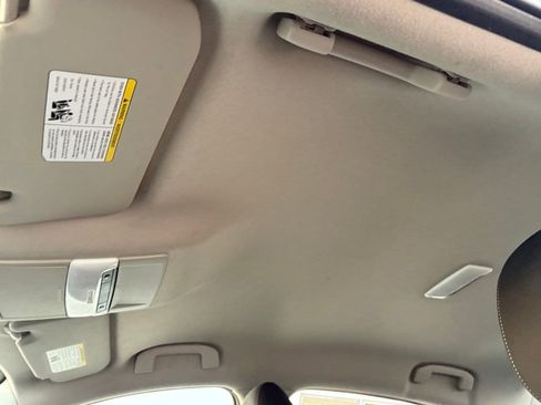 Certified 2024 Nissan Sentra SV image 33