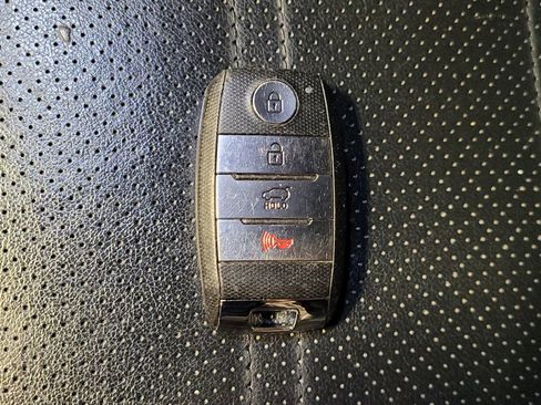 Used 2019 Kia Sorento EX w/ EX Touring Package image 32