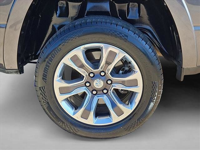 Used 2023 RAM 1500 Limited AWD/4WD image 24