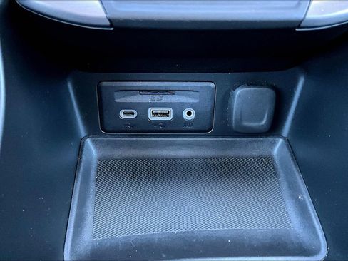 Used 2023 GMC Terrain AT4 image 26