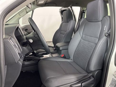 New 2026 Nissan Frontier S image 18