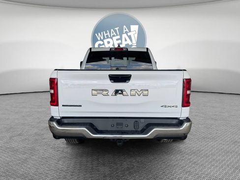 Used 2025 RAM 1500 Big Horn AWD/4WD image 5