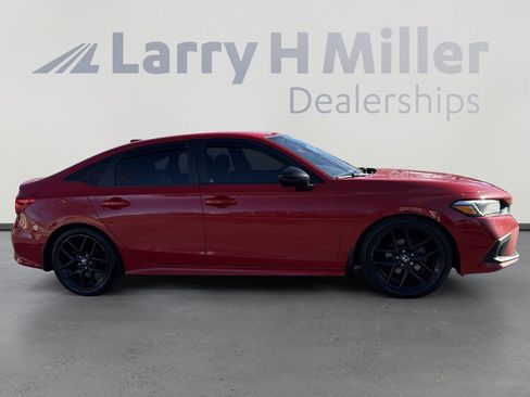 Used 2022 Honda Civic Sport image 9