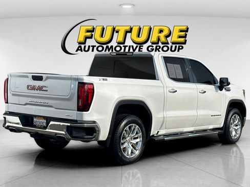 Used 2022 GMC Sierra 1500 SLT w/ SLT Premium Plus Package image 4