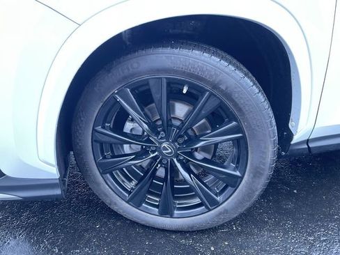 Used 2023 Lexus NX 350 F Sport image 33