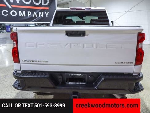 Used 2022 Chevrolet Silverado 2500 Custom w/ Custom Value Package image 19