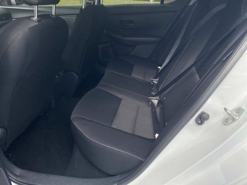 Used 2025 Nissan Sentra SV w/ All-Weather Package FWD image 14