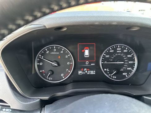 Certified 2025 Subaru Forester Premium AWD/4WD image 15
