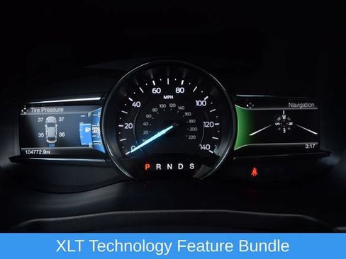 Used 2017 Ford Explorer XLT w/ Equipment Group 202A AWD/4WD image 3