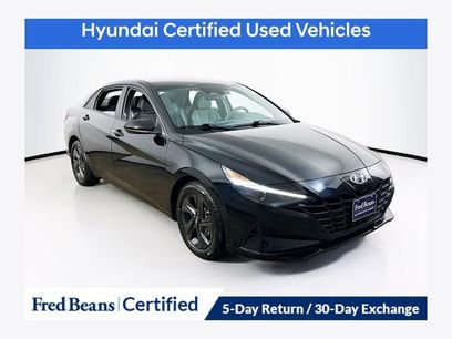 Certified 2023 Hyundai Elantra SEL w/ Preferred Accessory Package