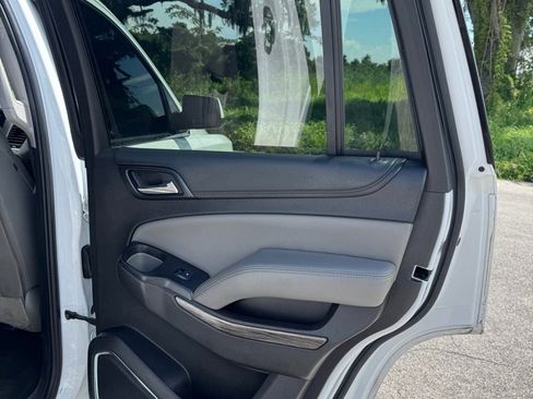 Used 2017 Chevrolet Tahoe LT image 16