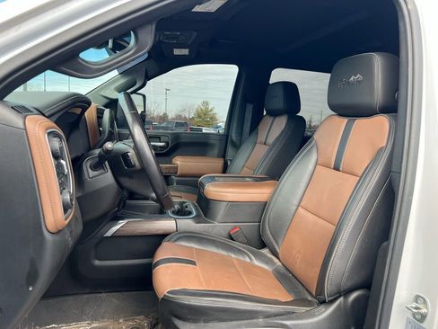 Used 2022 Chevrolet Silverado 2500 High Country w/ Safety Package II image 8